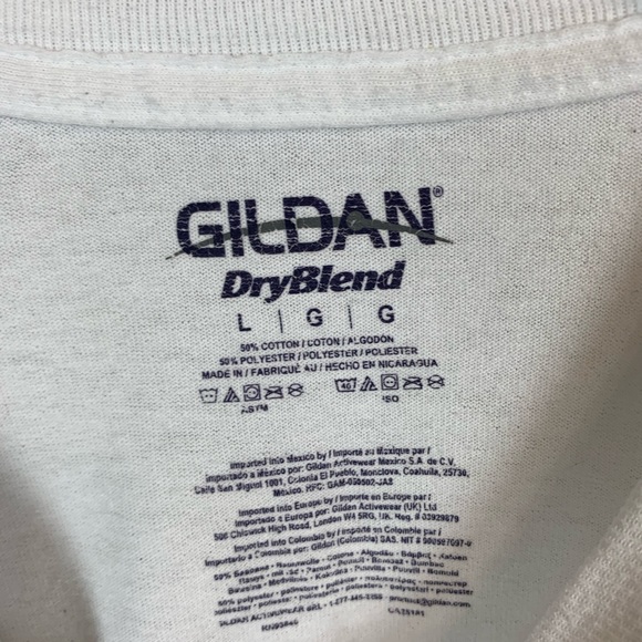 STRAWBERRY FESTIVAL crop top - Picture 2 of 3